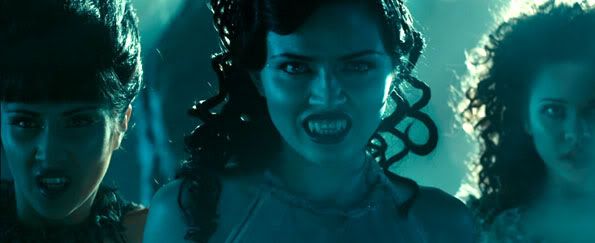 Lesbian Vampire Killers Minuit Sang La Passion Des Vampires